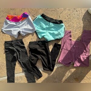 Lululemon bundle sizes 2 & 4